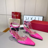 $100.00 USD Valentino Sandal For Women #1368322