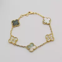 $29.00 USD Van Cleef & Arpels Bracelets For Women #1371289