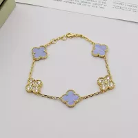 $29.00 USD Van Cleef & Arpels Bracelets For Women #1371292