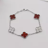 $29.00 USD Van Cleef & Arpels Bracelets For Women #1371308