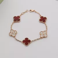 $29.00 USD Van Cleef & Arpels Bracelets For Women #1371309