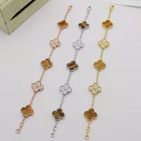 $29.00 USD Van Cleef & Arpels Bracelets For Women #1371313