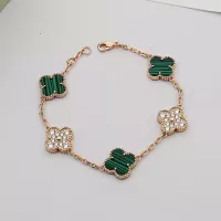 $29.00 USD Van Cleef & Arpels Bracelets For Women #1371315