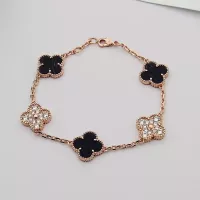 $29.00 USD Van Cleef & Arpels Bracelets For Women #1371318
