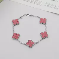 $29.00 USD Van Cleef & Arpels Bracelets For Women #1371373