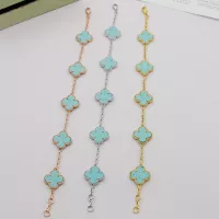 $29.00 USD Van Cleef & Arpels Bracelets For Women #1371378