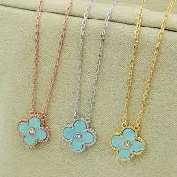 $25.00 USD Van Cleef & Arpels Necklaces For Women #1371401