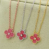 $25.00 USD Van Cleef & Arpels Necklaces For Women #1371405