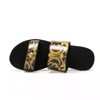 $72.00 USD Versace Slippers For Women #1371991