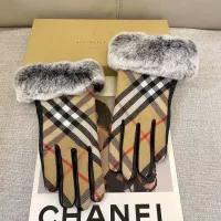 $48.00 USD Burberry Gloves #1372608