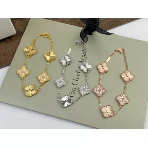 Replica Van Cleef & Arpels Bracelets For Women #1373142 $34.00 USD for Wholesale