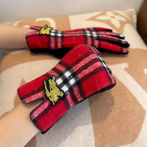 Replica Burberry Gloves #1379067 $36.00 USD for Wholesale