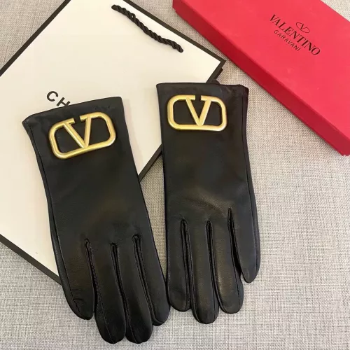 Valentino Gloves For Women #1379162