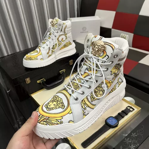 Versace High Tops Shoes For Men #1380517