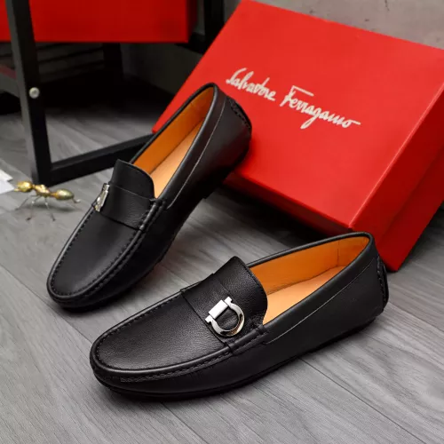 Salvatore Ferragamo Leather Shoes For Men #1380553