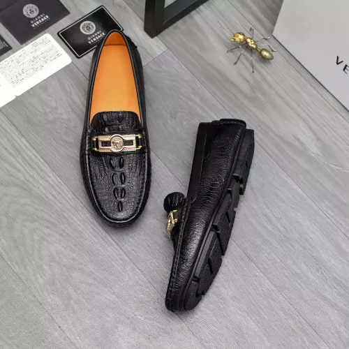 Versace Leather Shoes For Men #1380607