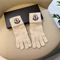 $38.00 USD Moncler Gloves #1377816