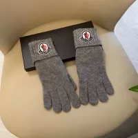 $38.00 USD Moncler Gloves #1377818