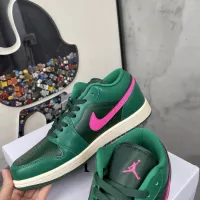 $96.00 USD Air Jordan 1 I For Women #1381753