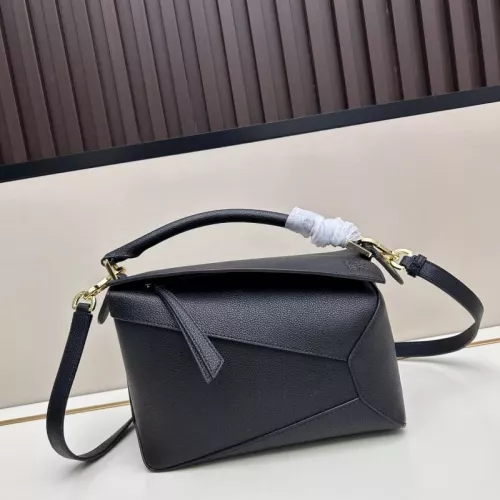 LOEWE AAA Quality Messenger Bags For Women #1385659
