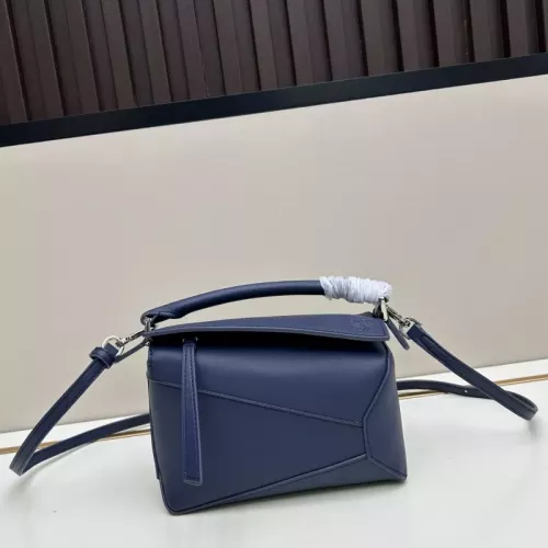 LOEWE AAA Quality Messenger Bags For Women #1385671