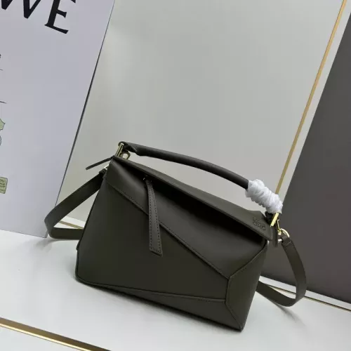 LOEWE AAA Quality Messenger Bags For Women #1385679