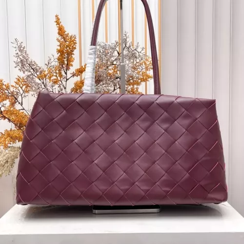 Replica Bottega Veneta BV AAA Quality Shoulder Bags For Women #1387936 $108.00 USD for Wholesale