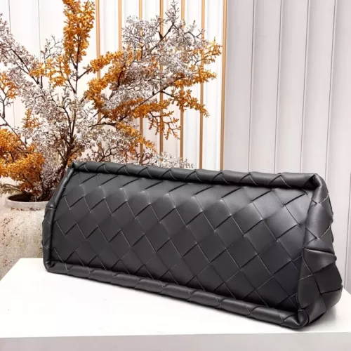 Replica Bottega Veneta BV AAA Quality Shoulder Bags For Women #1387938 $108.00 USD for Wholesale