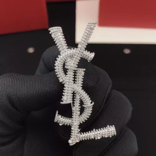 Yves Saint Laurent Brooches For Women #1389548