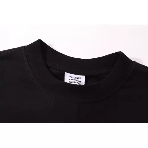 Replica VETEMENTS T-Shirts Short Sleeved For Unisex #1390283 $40.00 USD for Wholesale