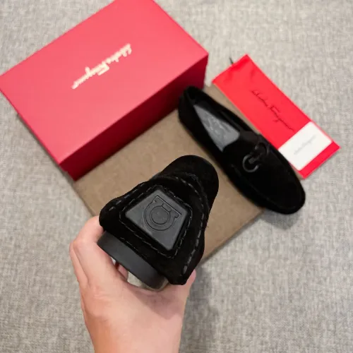 Replica Salvatore Ferragamo Leather Shoes For Men #1391603 $82.00 USD for Wholesale