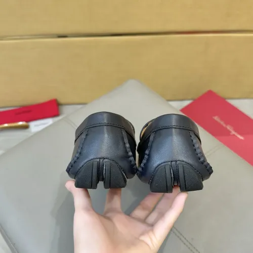 Replica Salvatore Ferragamo Leather Shoes For Men #1391727 $96.00 USD for Wholesale