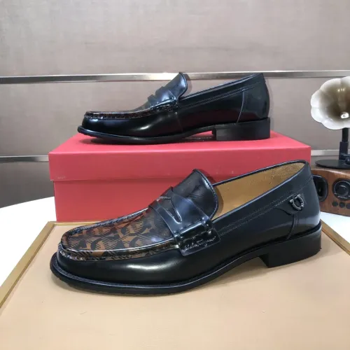 Replica Salvatore Ferragamo Leather Shoes For Men #1391783 $105.00 USD for Wholesale