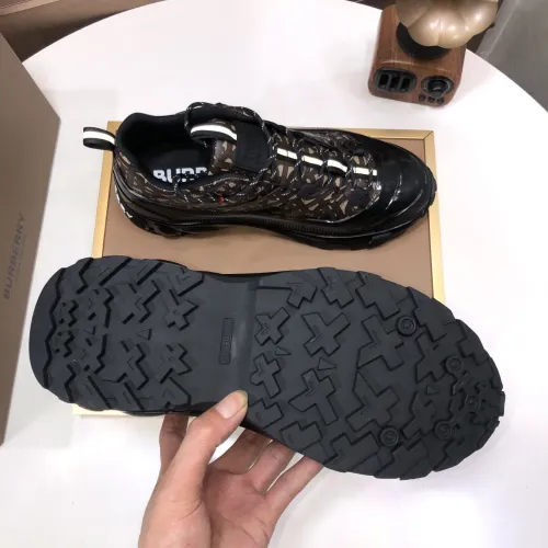 Replica Burberry Casual Shoes For Men #1391966 $115.00 USD for Wholesale