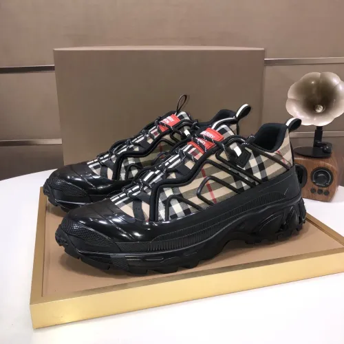 Replica Burberry Casual Shoes For Men #1391972 $122.00 USD for Wholesale
