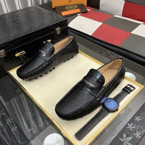 Replica TOD'S Oxfords Shoes For Men #1392070 $88.00 USD for Wholesale