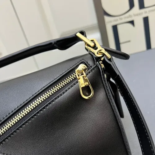 Replica LOEWE AAA Quality Messenger Bags For Women #1392170 $108.00 USD for Wholesale