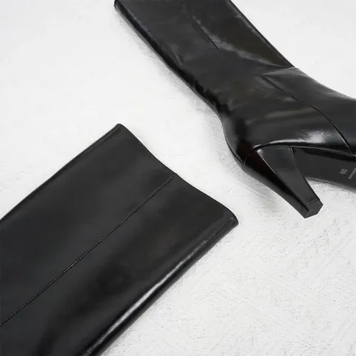 Replica Yves Saint Laurent YSL Boots For Women #1392771 $195.00 USD for Wholesale