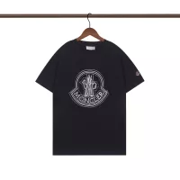 $32.00 USD Moncler T-Shirts Short Sleeved For Unisex #1384100