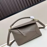 $145.00 USD LOEWE AAA Quality Messenger Bags For Women #1385717