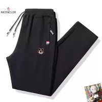 $42.00 USD Moncler Pants For Men #1385971
