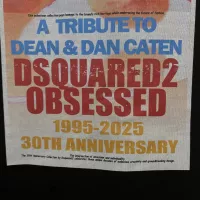 $42.00 USD Dsquared Hoodies Long Sleeved For Men #1387235