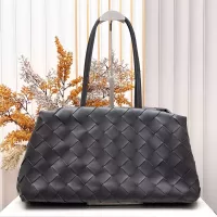 $108.00 USD Bottega Veneta BV AAA Quality Shoulder Bags For Women #1387938