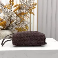 $100.00 USD Bottega Veneta BV AAA Quality Messenger Bags For Women #1388016