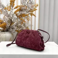 $100.00 USD Bottega Veneta BV AAA Quality Messenger Bags For Women #1388019