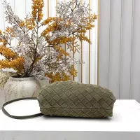 $100.00 USD Bottega Veneta BV AAA Quality Messenger Bags For Women #1388025