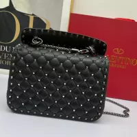 $105.00 USD Valentino AAA Quality Messenger Bags For Women #1388043