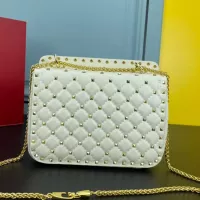 $105.00 USD Valentino AAA Quality Messenger Bags For Women #1388068