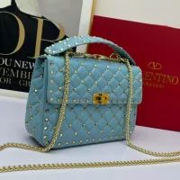 $105.00 USD Valentino AAA Quality Messenger Bags For Women #1388078