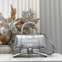 $190.00 USD Balenciaga AAA Quality Handbags For Women #1388235